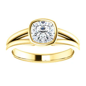 CZ Wedding Set, featuring The Bernadine engagement ring (Customizable Bezel-set Cushion Cut with V-Split Band) - Image 7